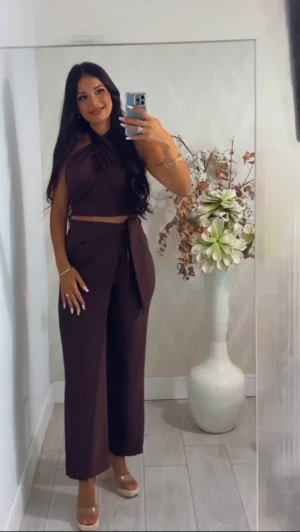 Conjunto burgundi